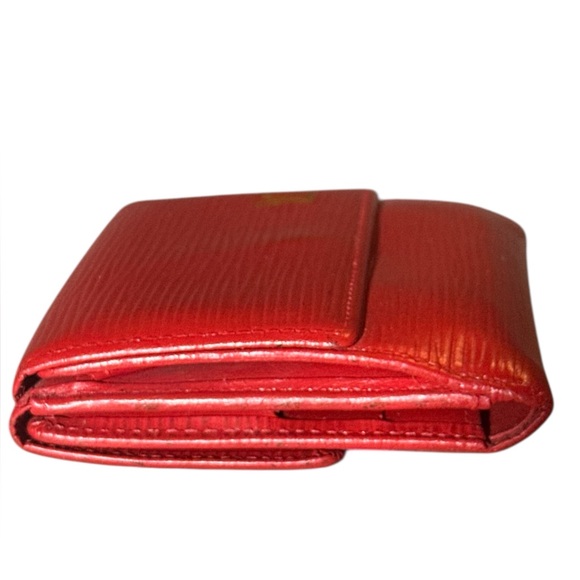 Louis Vuitton Red Epi Wallet with Temporary  Crossbody Conversion - Picture 7 of 10